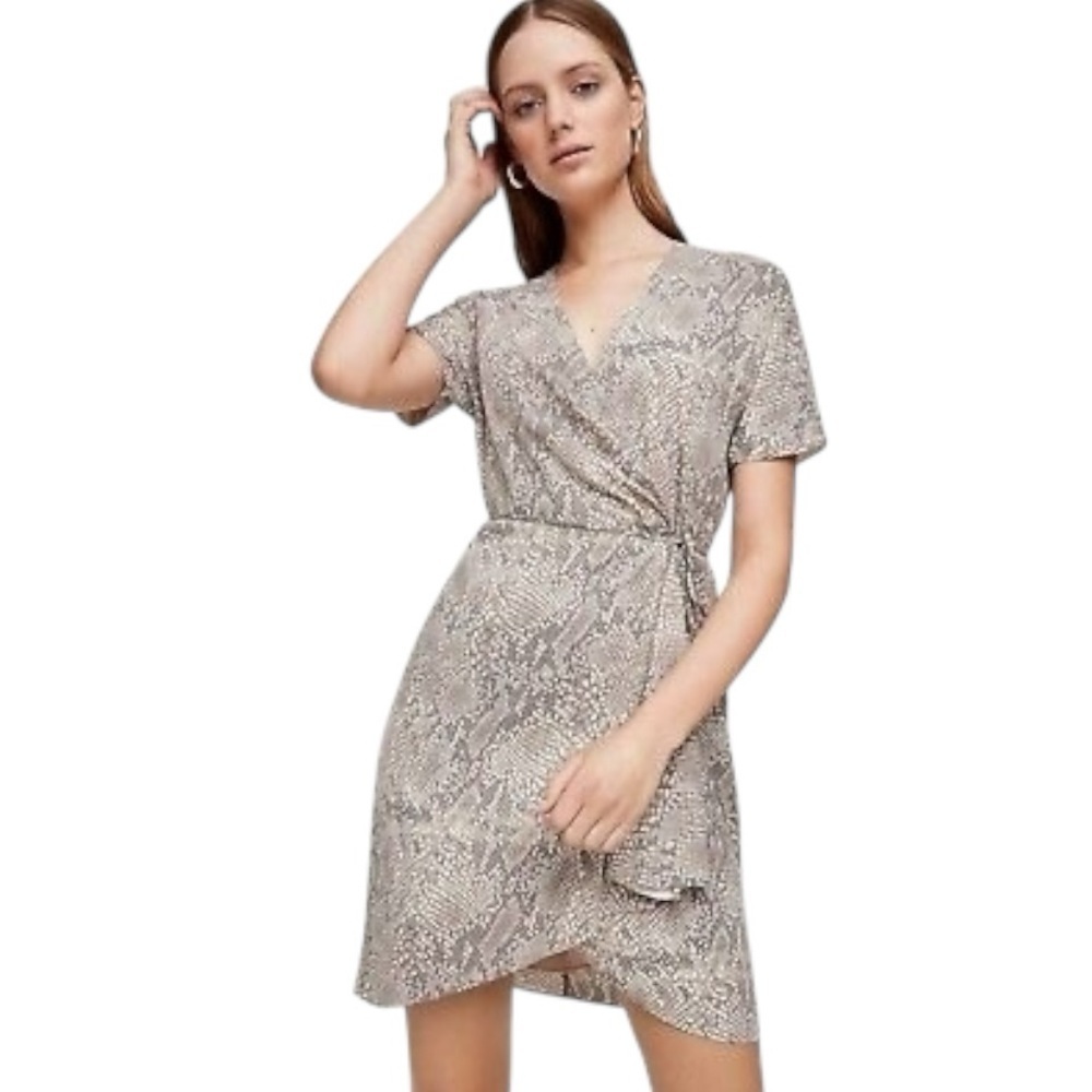 Aritzia Babaton Wallace Wrap Dress Snakeskin Animal Print Size M‎ Mini Sundress